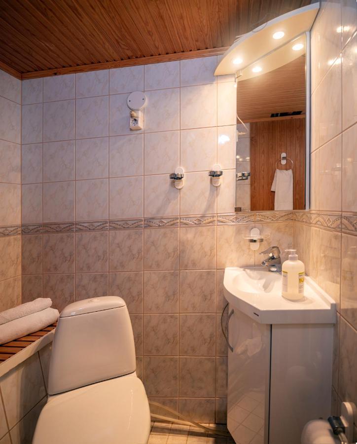 Juhlamenot Oy Vila Soderkulla  Exterior foto