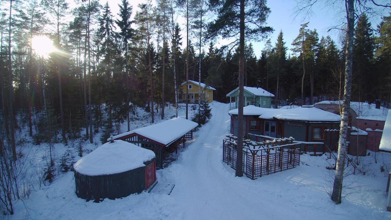 Juhlamenot Oy Vila Soderkulla  Exterior foto